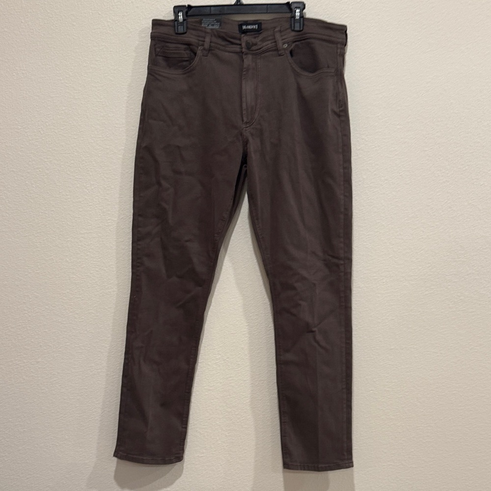 Blank NYC Men's Chocolate Slim Jeans - Picture 4 of 5
